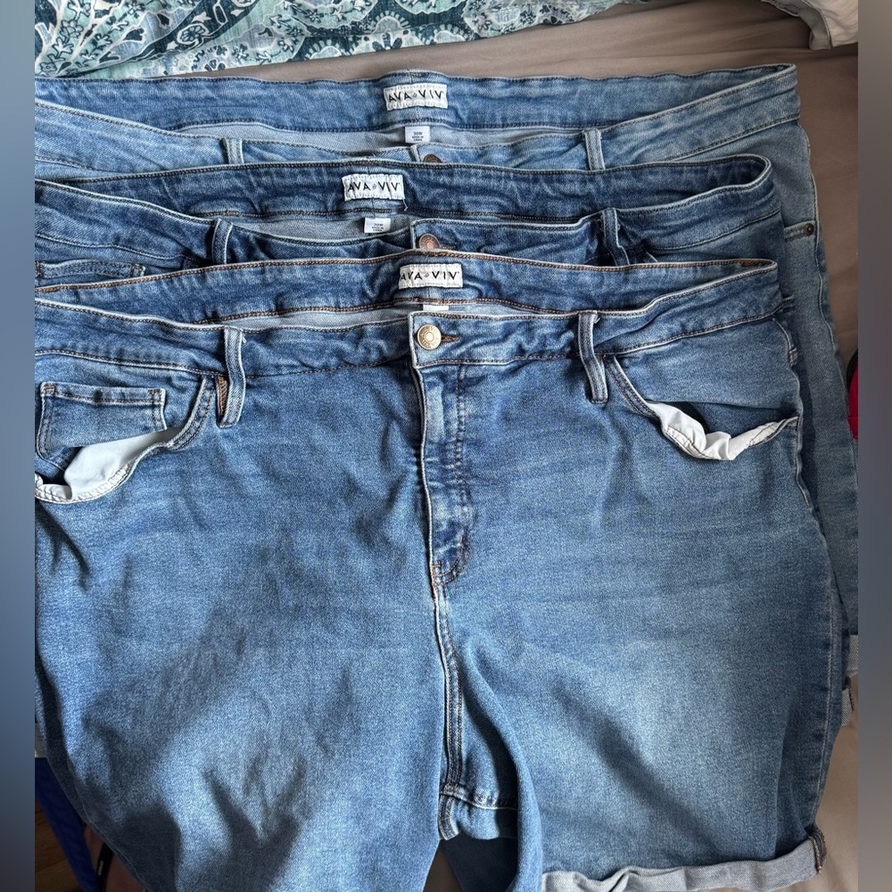 Bundle of Ava + Viv Denim shorts - Picture 2 of 7